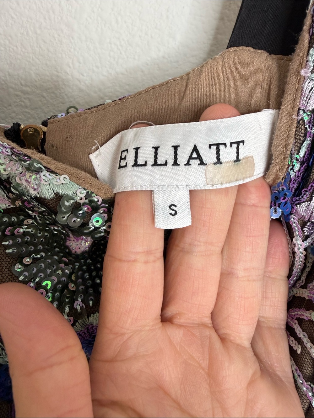 ELLIATT Paige Sequin Mesh Midi Dress Sz Small - Picture 10 of 16
